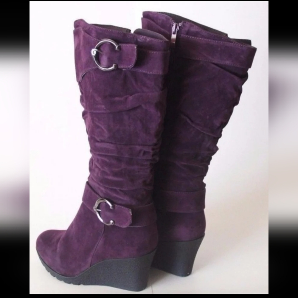 Women’s Purple Suede Wedge Boots - Picture 5 of 5